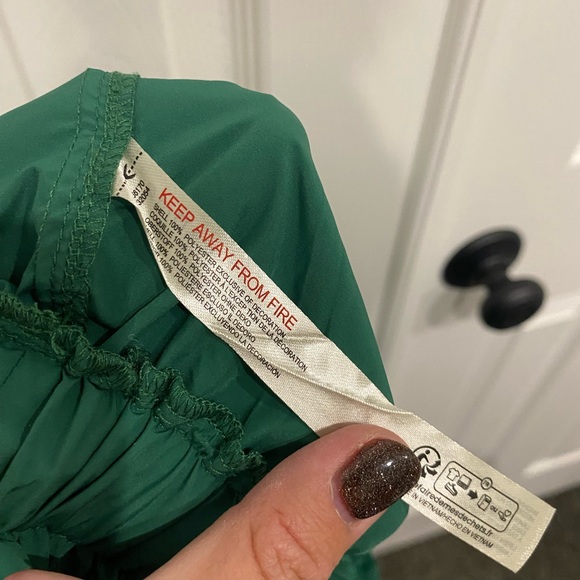 New! FP Movement Down to Earth Relaxed Fit Waterproof Cargo Pants Kelly Green XS - Picture 6 of 7